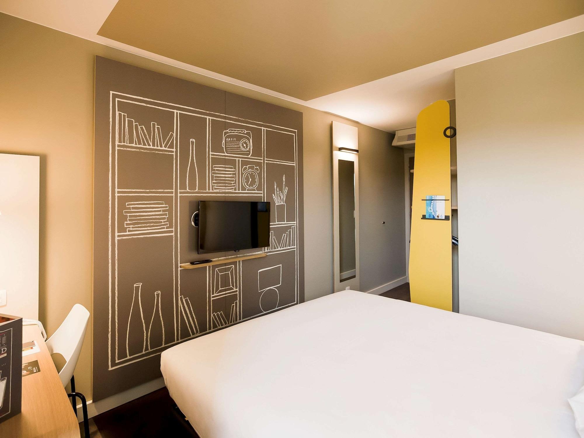 Ibis Wavre Brussels East Hotel Exterior photo