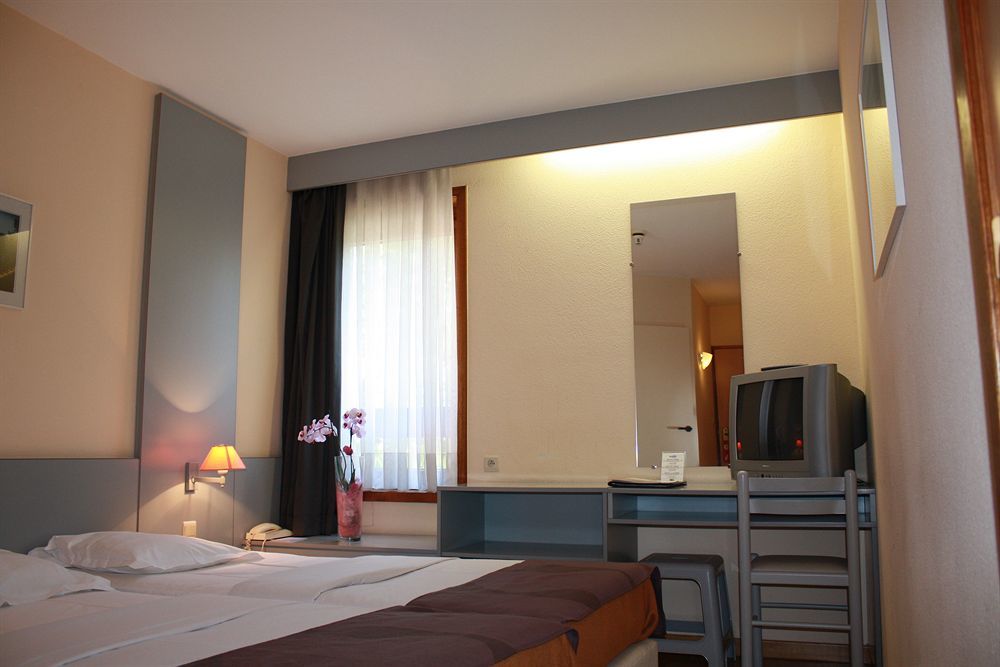 Ibis Wavre Brussels East Hotel Exterior photo