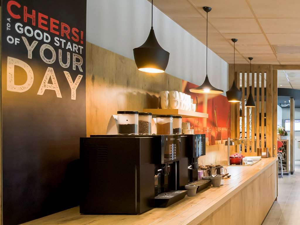 Ibis Wavre Brussels East Hotel Restaurant photo