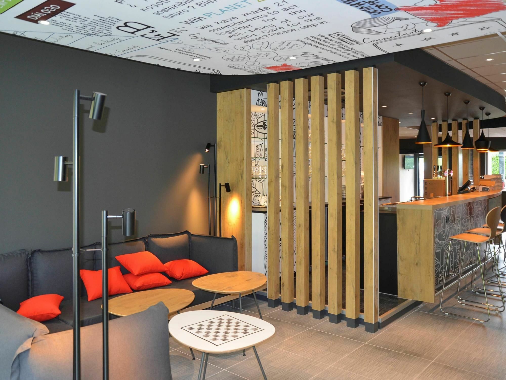 Ibis Wavre Brussels East Hotel Exterior photo